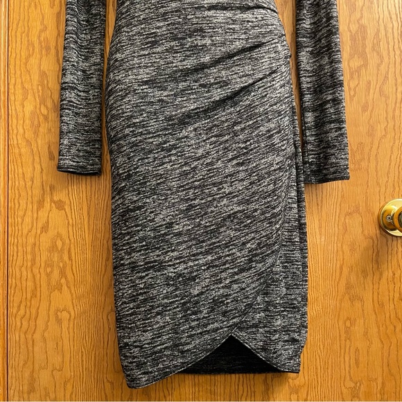 Aritzia Wilfred Free Bodycon Long Sleeve Midi Dress in Heather Grey Size… - Picture 9 of 13